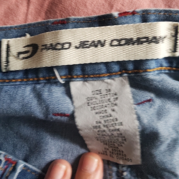 Mens Shorts - Picture 3 of 4